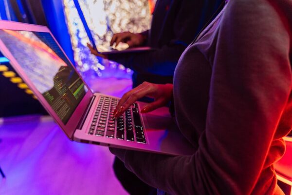 laptop reviews compliance — Laptop Reviews