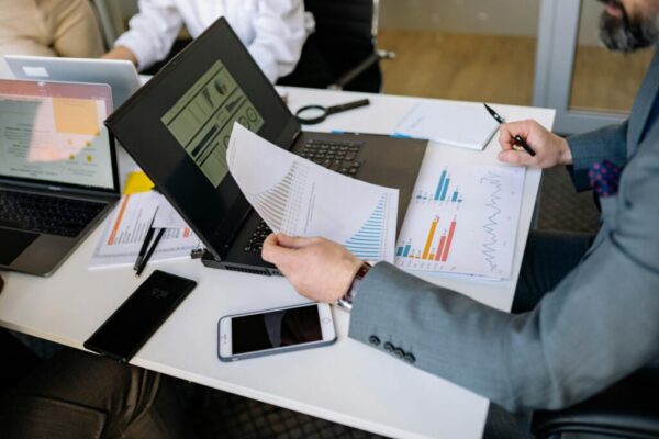 business laptop performance — Laptop Reviews