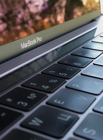 MacBook Pro M4 Max — Laptop Reviews