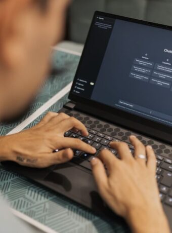 AI laptop reviews — Laptop Reviews